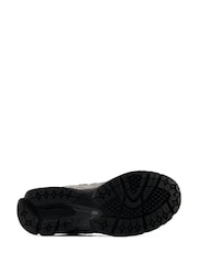 New Balance Grey/Black 2002 Trainers - Image 11 of 11