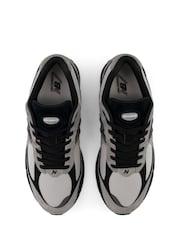 New Balance Grey/Black 2002 Trainers - Image 6 of 11