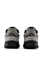 New Balance Grey/Black 2002 Trainers - Image 8 of 11