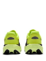 Žuto - New Balance muške trenerke FuelCell Rebel v5 - Slika 4 od 14