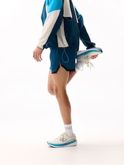 New Balance White/Blue 1080v15 Trainers - Image 14 of 14