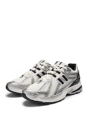 New Balance White/Black 1906 Trainers - Image 5 of 13
