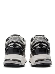 New Balance White/Black 1906 Trainers - Image 9 of 13