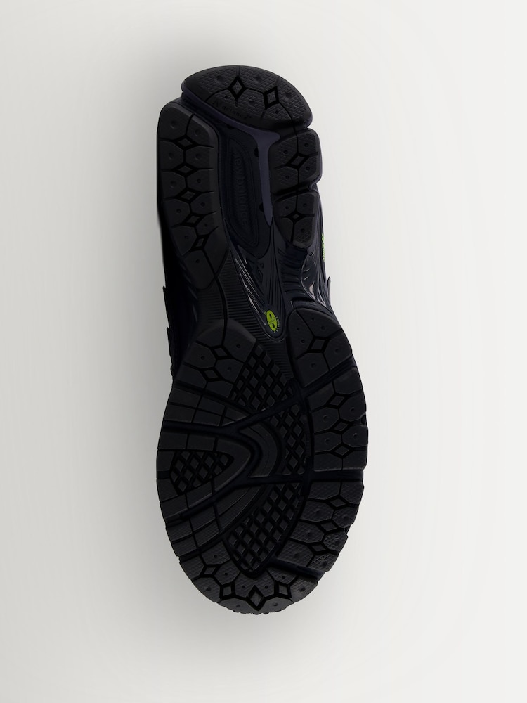 New Balance Green/Black 1906 Trainers - Image 8 of 8