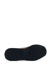 New Balance Brown 471 Trainers - Image 13 of 13