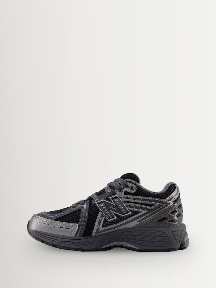 New Balance Black 1906 Lace Junior Trainers - Image 2 of 8 New Balance Black 1906 Lace Junior Trainers - Image 2 of 8