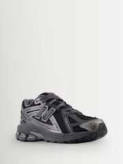 New Balance Black 1906 Lace Junior Trainers - Image 5 of 8