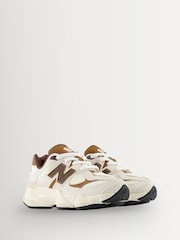 New Balance White Kids 9060 Lace Trainers - Image 3 of 6