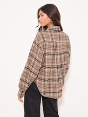 Lipsy Mink Brown Check Oversized Pocket Detail Shirt - Image 4 of 4