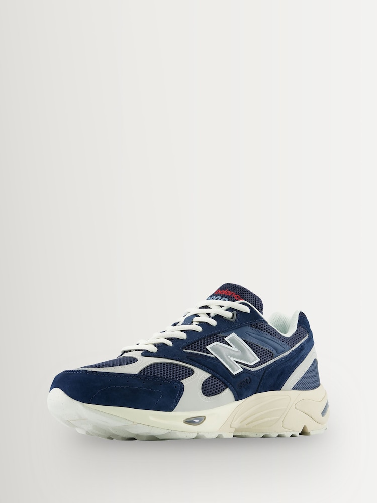 New Balance Navy 880 Trainers - Image 2 of 8 New Balance Navy 880 Trainers - Image 2 of 8