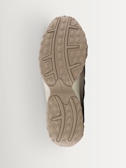 New Balance Silver Tone 204 Trainers - Image 5 of 7