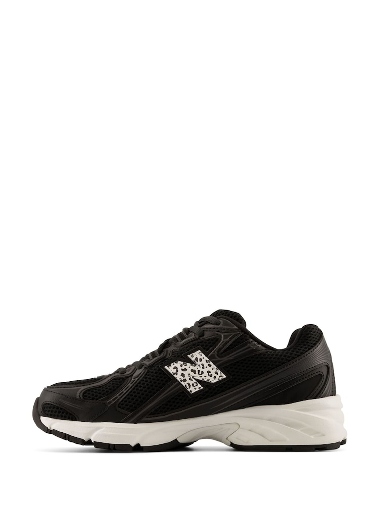 New Balance Black/White 740 Trainers - Image 2 of 7 New Balance Black/White 740 Trainers - Image 2 of 7