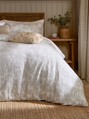 Voyage Natural Braeflower Cotton Muslin Duvet Set - Image 3 of 5