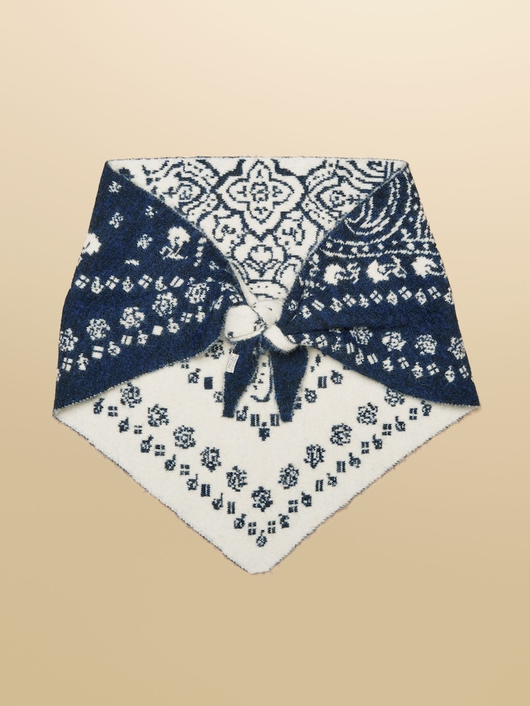 Joules Kendra Blue & White Bandana Reversible Triangle Scarf - Image 7 of 7 Joules Kendra Blue & White Bandana Reversible Triangle Scarf - Image 7 of 7