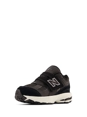 New Balance Black/White 2002 Hook and Loop Infant Trainers - Image 5 of 7