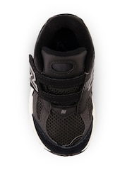 New Balance Black/White 2002 Hook and Loop Infant Trainers - Image 7 of 7