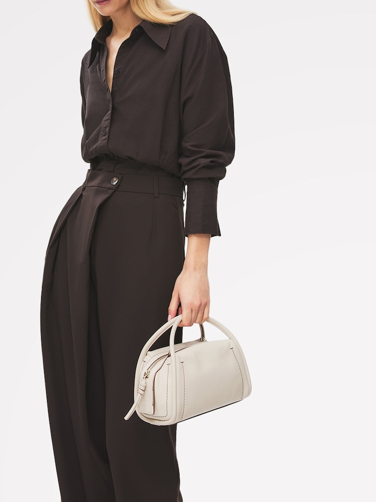 Hvit - Radley Golborne liten gripeveske - Bilde 2 av 6 Hvit - Radley Golborne liten gripeveske - Bilde 2 av 6