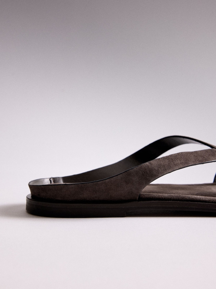 The Set Toe Loop Strappy Sandals Chocolate Brown Suede - Image 4 of 4 The Set Toe Loop Strappy Sandals Chocolate Brown Suede - Image 4 of 4