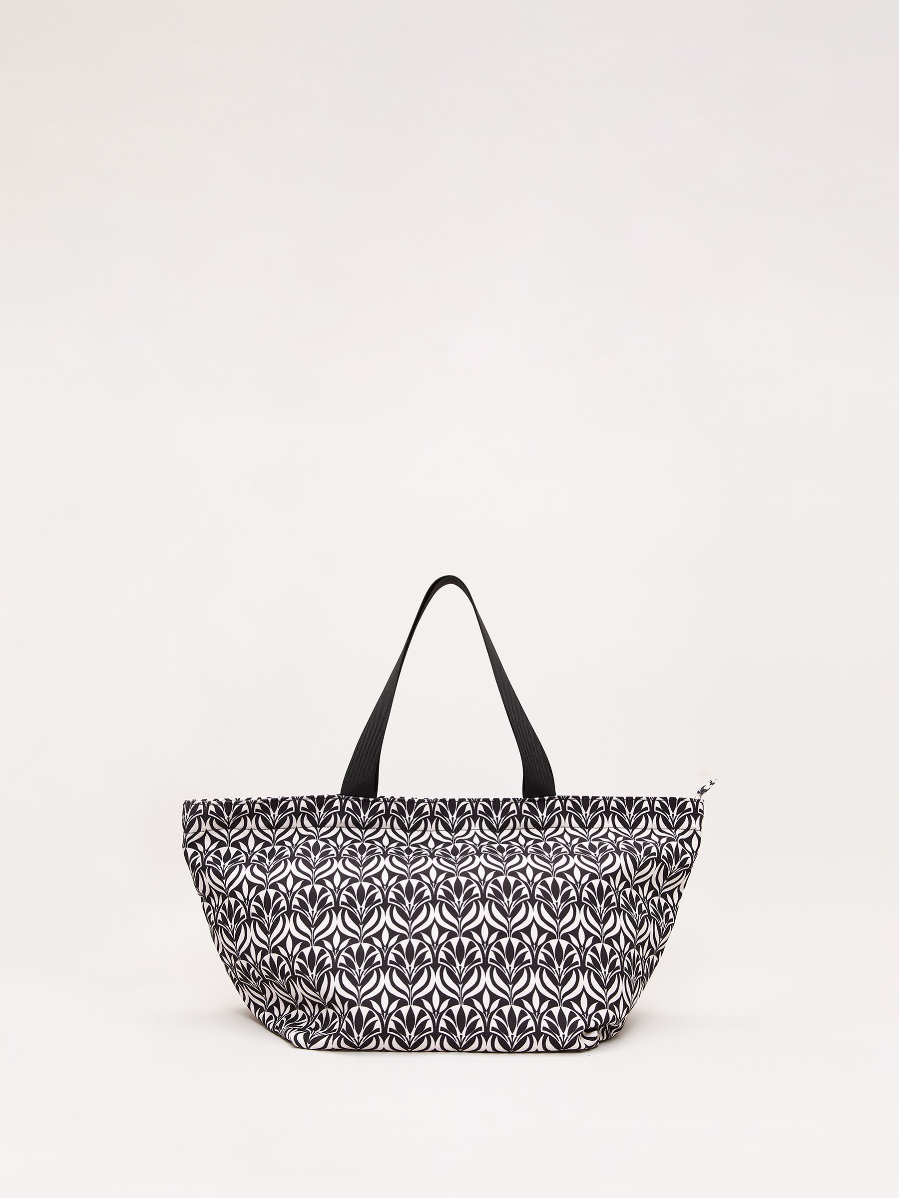 Phase Eight Women's Black Floral Printed Beach Bag In - Image 5