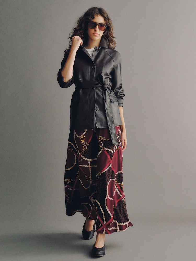 Бордовый с красным принтом - Matte Satin Midi Skirt - Изображение 1 7 Бордовый с красным принтом - Matte Satin Midi Skirt - Изображение 1 7