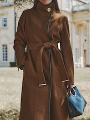 Lipsy x Gemma Owen Pumpkin Petite Petite Funnel Neck Belted Longline Coat - Image 4 of 6