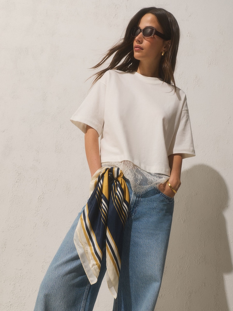 Navy Blue / Ochre Yellow Stripe - Square Lightweight Scarf with Silk - Imagen 2 de 6 Navy Blue / Ochre Yellow Stripe - Square Lightweight Scarf with Silk - Imagen 2 de 6