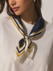 Navy Blue / Ochre Yellow Stripe - Square Lightweight Scarf with Silk - Imagen 3 de 6