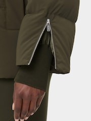 Sweaty Betty Green Nimbus Cloud Weight Short Puffer Coat - Image 5 of 8