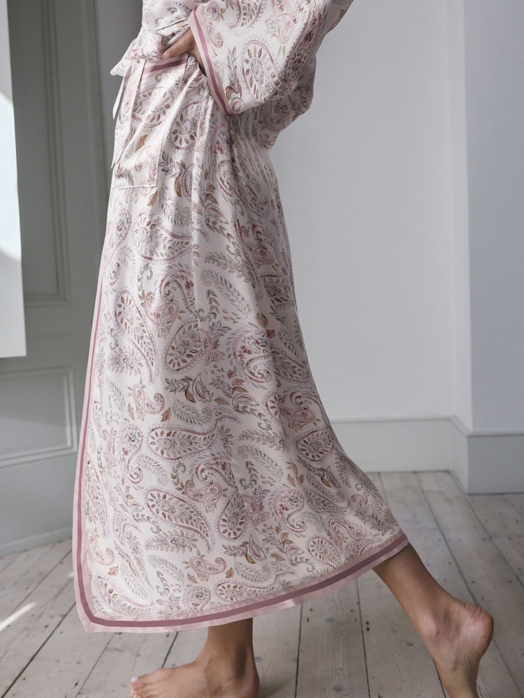 Cream Paisley Lightweight Viscose Dressing Gown - Image 5 of 5
