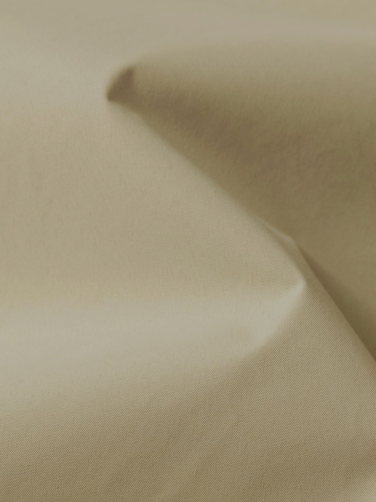 Regatta Natural Adult Waterproof Changing Robe - Image 11 of 11