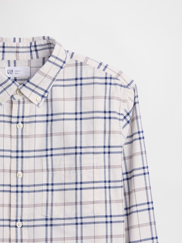 Gap White/Blue Check Oxford Shirt in Standard Fit - Image 5 of 5 Gap White/Blue Check Oxford Shirt in Standard Fit - Image 5 of 5
