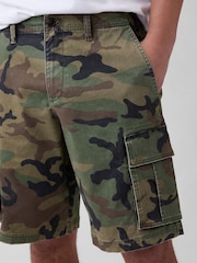 Gap Green Camo 11 inch Essential Cargo Shorts - Image 3 of 6