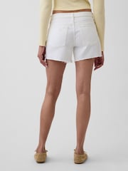 Gap White 4 inch Mid Rise UltraSoft Relaxed Cutoff Shorts - Image 2 of 4