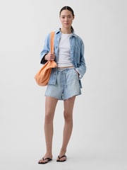 Gap Light Wash UltraSoft Low Slung Easy Denim Shorts - Image 4 of 4