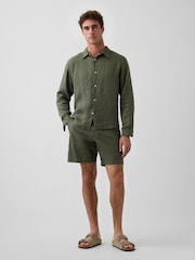 Gap Green 7.5 inch Linen-Cotton Shorts - Image 5 of 5