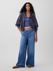 Gap Medium wash Mid Rise UltraSoft Easy Baggy Jeans - Image 4 of 4