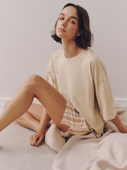 Neutral mit Streifen - Kurzes Pyjama-Set aus Baumwolle - Bild 1 von 7