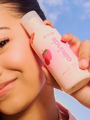 allkinds Strawberry Going Places Gift Set - Image 6 of 6