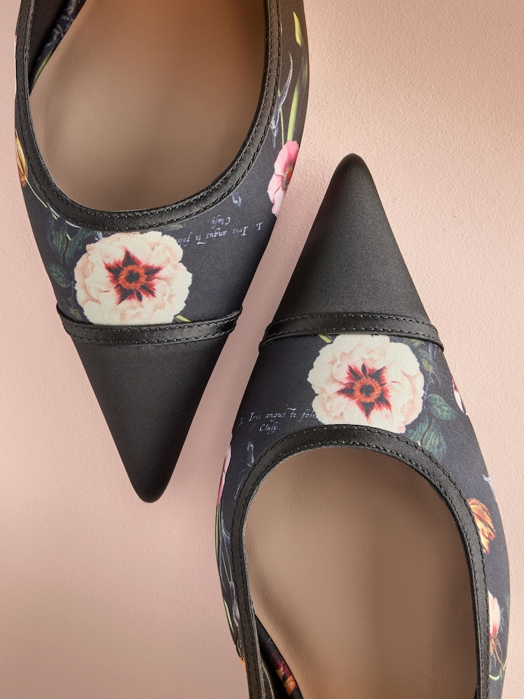 Սև տպագիր - B By Ted Baker Point Toe Sling Back Heels - Պատկեր 8 8-ից Սև տպագիր - B By Ted Baker Point Toe Sling Back Heels - Պատկեր 8 8-ից