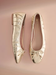 B by Ted Baker Leather Round Toe Charm Detail Ballet Flats - Image 3 of 8
