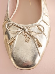 B by Ted Baker Leather Round Toe Charm Detail Ballet Flats - Image 6 of 8