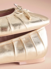 B by Ted Baker Leather Round Toe Charm Detail Ballet Flats - Image 7 of 8