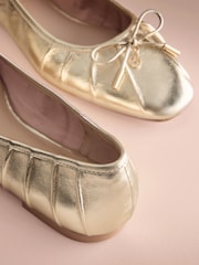 B by Ted Baker Leather Round Toe Charm Detail Ballet Flats - Image 8 of 8