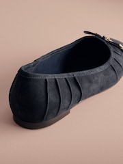 B by Ted Baker Leather Round Toe Charm Detail Ballet Flats - Image 6 of 8