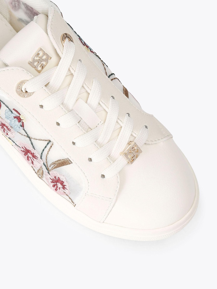 KG Kurt Geiger White Eliza Embroidery Trainers - Image 4 of 4 KG Kurt Geiger White Eliza Embroidery Trainers - Image 4 of 4