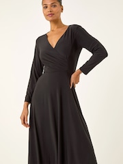 أسود - فستان متوسط الطول بجزء علوي ملفوف مع ربطة خصر من Roman - صورة 5 من 5