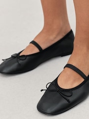 Black Forever Comfort® Soft Leather Mary Jane Shoes - Image 6 of 10