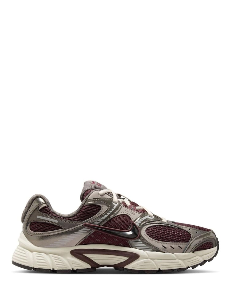 Nike Red Vomero V5 Runner Trainers - Image 1 of 11 Nike Red Vomero V5 Runner Trainers - Image 1 of 11