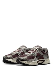 Nike Red Vomero V5 Runner Trainers - Image 2 of 11