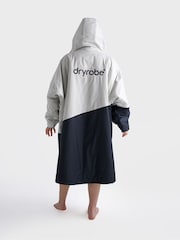 dryrobe Cream Advance Long Sleeve Changing Robe - Image 3 of 9